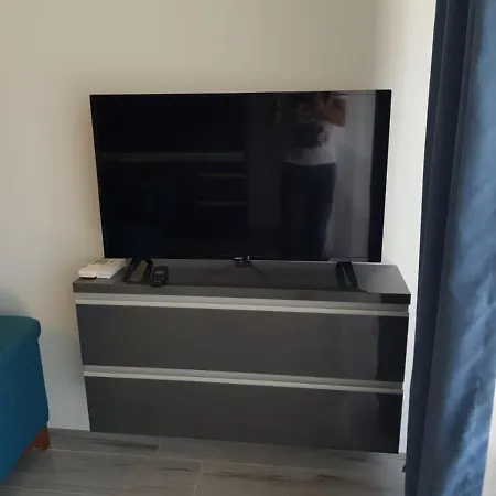 White Tower 301 Studio Mamaia