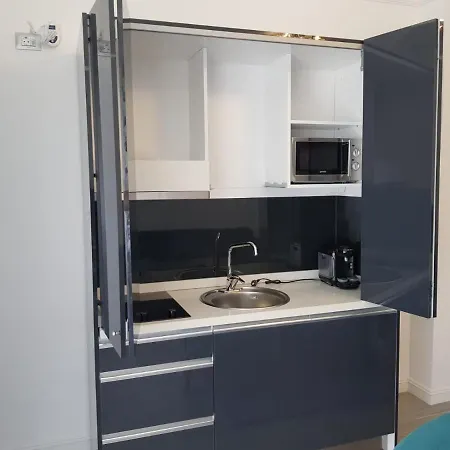 White Tower 301 Studio Apartmán Mamaia